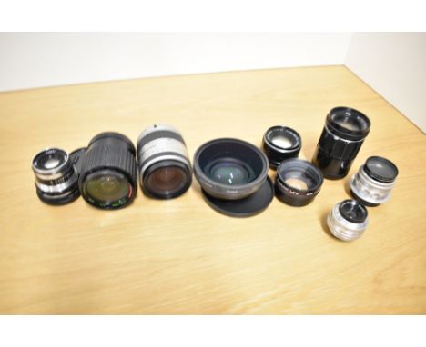 Nine Lenses. A Serie 1:3,5-4,5 28-70mm, a Pentax 1:3,5-5,6 28-80mm, a Russian 1:4 135mm, a Carl Zeiss Jena Tessar 1:2,8 50mm,