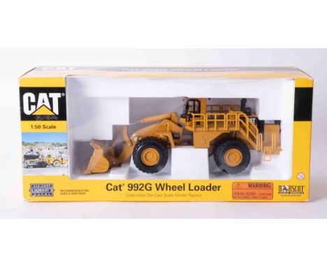 CAT 992G Wheel Loader 1:50 scale, boxed.