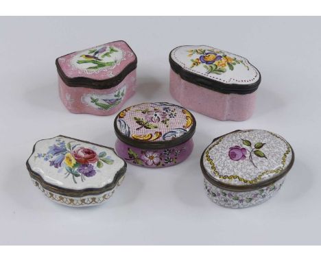 A South Staffordshire enamel patch box, late 18th century, decorated with flowers, w.5.5cm, together with four others similar