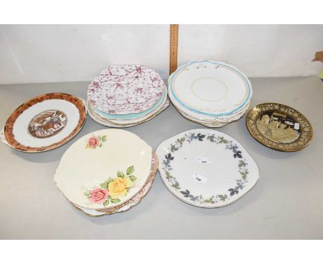 Group of ceramic items, various plates and factories