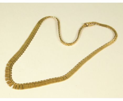 GOLD NECKLACE. A 9ct. gold fringe necklace. Approx. 28.2g. (NOT 30g)