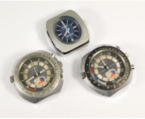 SICURA WATCHES. Three gentlemen's vintage Sicura wristwatches in stainless steel.