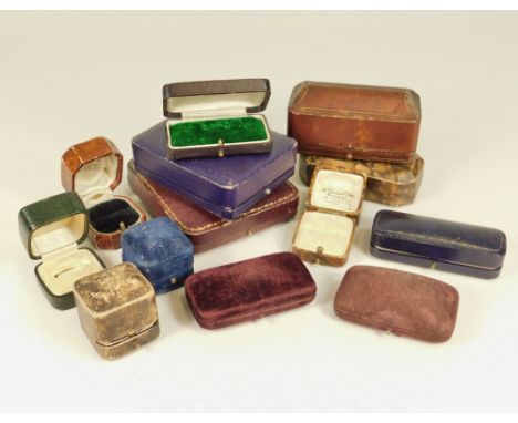 JEWELLERY BOXES. Various vintage retail jewellery boxes.