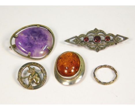 SILVER JEWELLERY. A 1950's silver &amp; amethyst brooch, a silver garnet &amp; marcasite brooch etc.