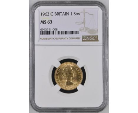UNITED KINGDOM. Elizabeth II, 1952-2022. Gold sovereign, 1962. Royal Mint. First, laureate head of Elizabeth II facing right;