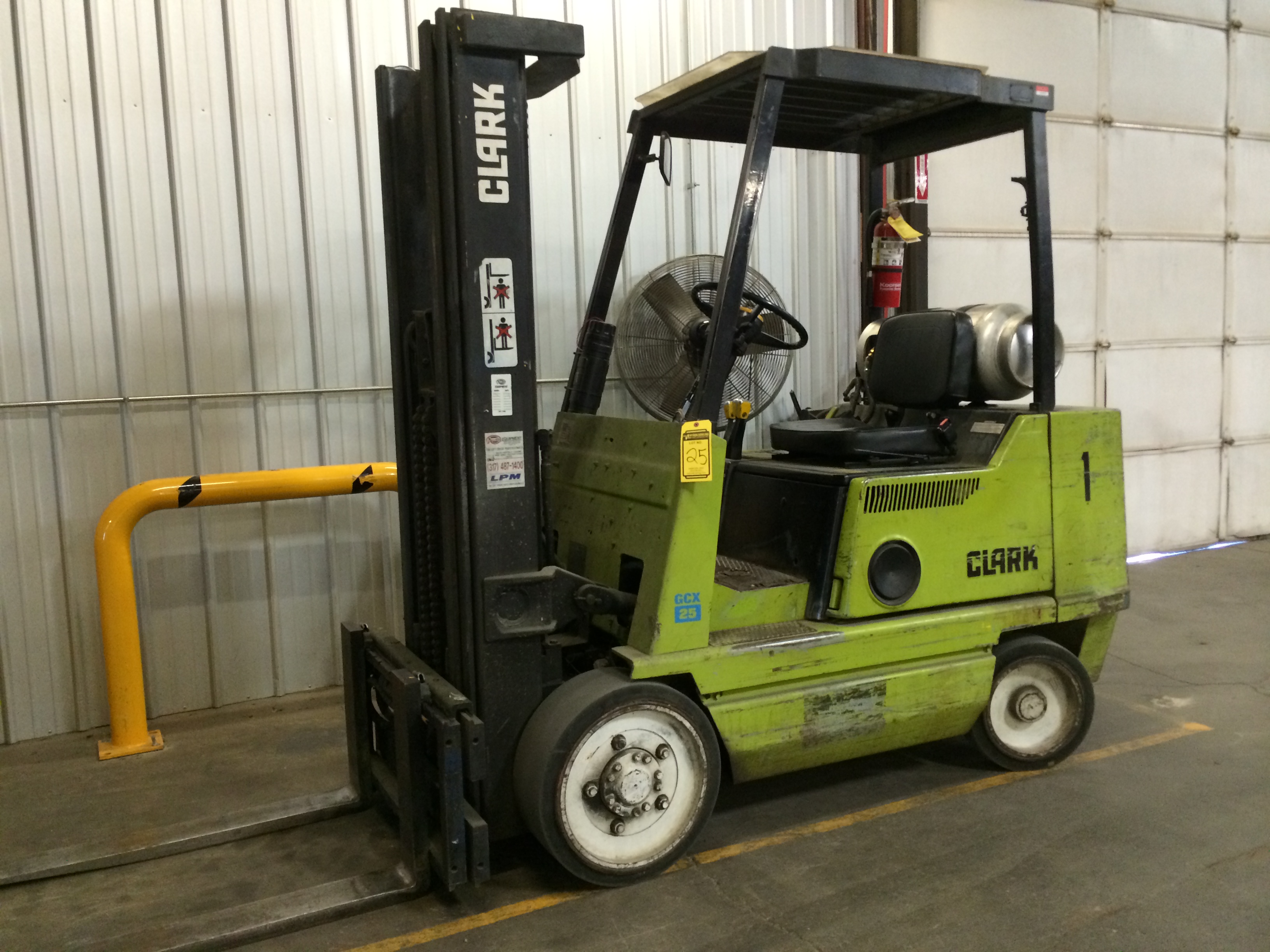 CLARK 5,000-LB CAPACITY FORKLIFT, MODEL GCX25, S/N GX 230–201–758KOF ...