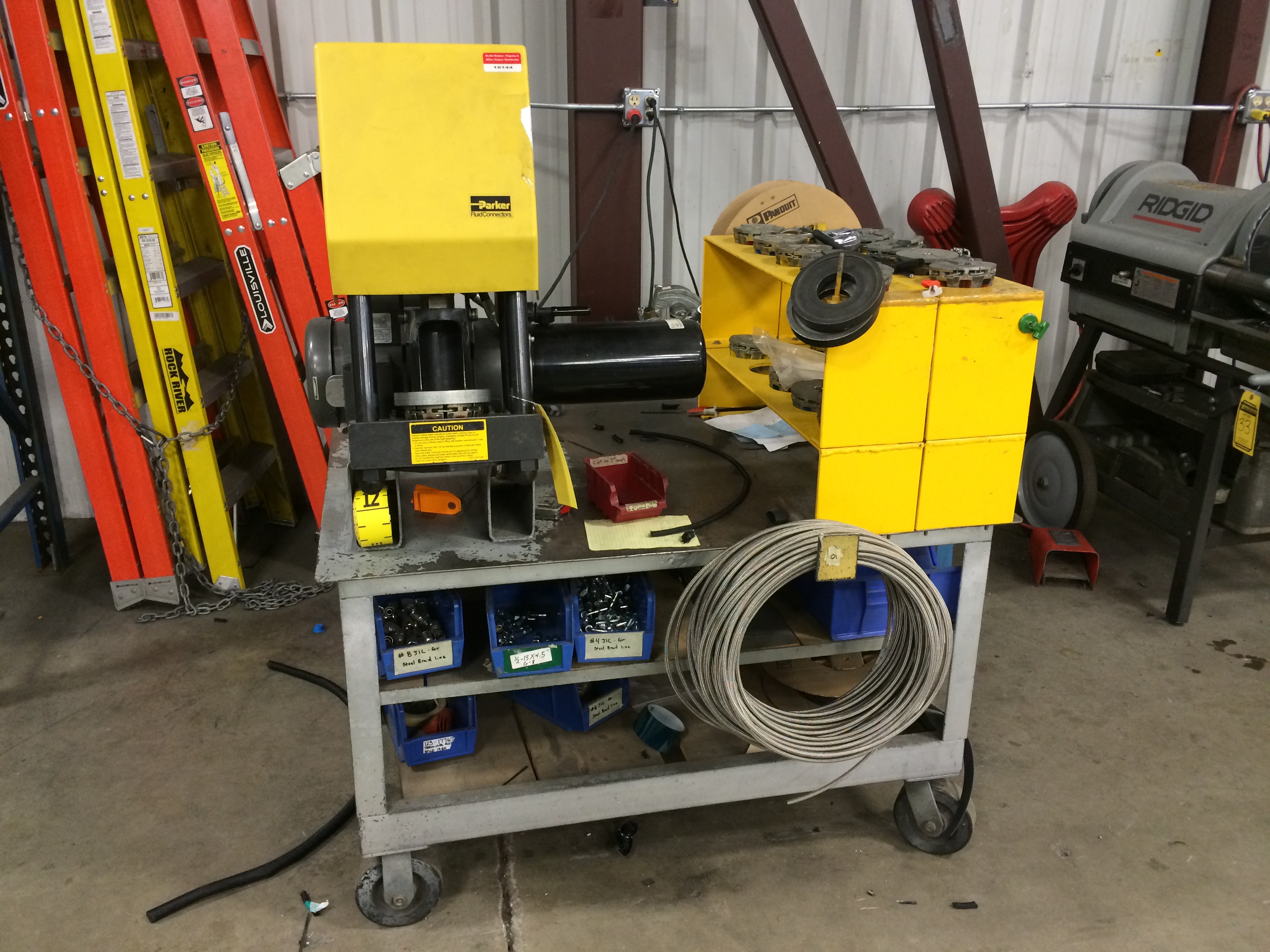 2009 PARKER HYDRAULIC CRIMPER WITH DIES, MODEL 5.00 DB2HTS19 2.0, 1.5