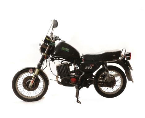 MZ ETZ251 Date of first registration: 08/05/1990 Registration number: G404 FEF Vin number: 2167231 Engine number: 1524291 MOT