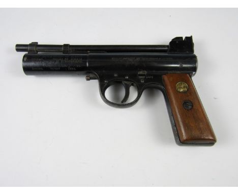 A vintage Webley Mk I .177 calibre air pistol, serial number 20700, (a/f)