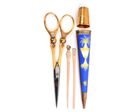 An exceptional late 18th Century French gold and enamel scissor etui and thimble in fitted leather case, the scissor case of 