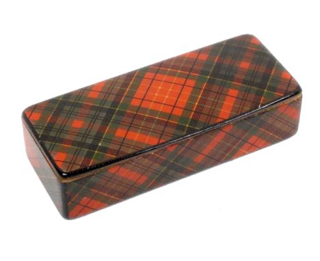 A Tartan ware snuff box (Cameron), wooden hinge, foil 100%, plain black base, 8.4 x 4.3 x 2.4cms.