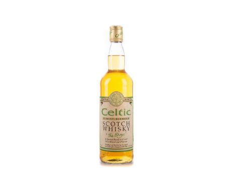 CELTIC F.C., 'THE BHOYS' SCOTCH WHISKY, BLENDED WHISKY 40% ABV / 70cl