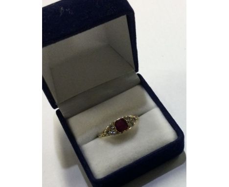 A small boat shaped seven stone ring. Approx. 2 grams. Est. £250 - £300.