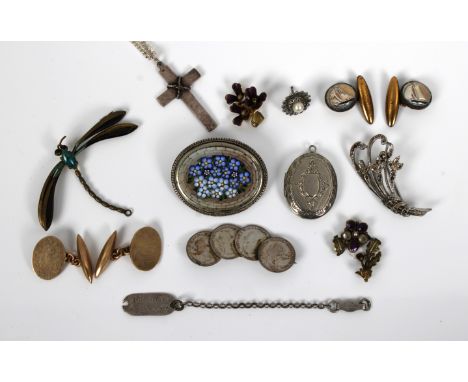 A small collection of jewellery, to include a pair of 9ct gold cufflinks; micro mosaic oval flower brooch; dragonfly brooch, 