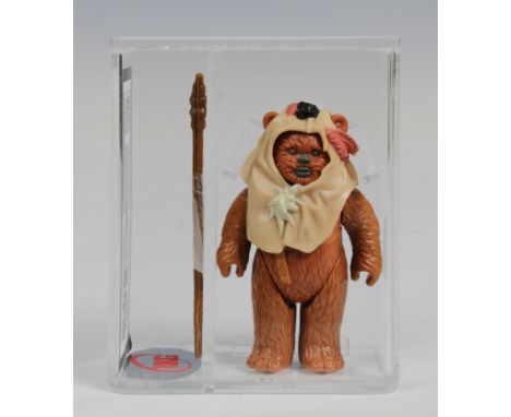 A loose, graded vintage Star Wars Paploo with original staff and cowl., Cased in acrylic and graded by UK Graders. Figure 80 