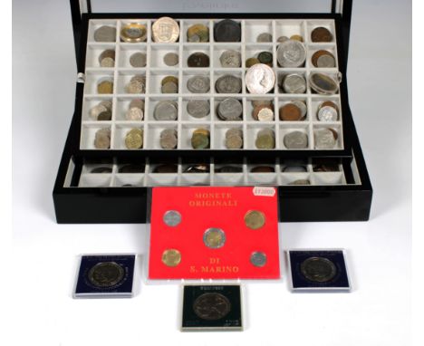 A large collection of various antique, vintage and commemorative coinage, various denominations and dates. (qty)