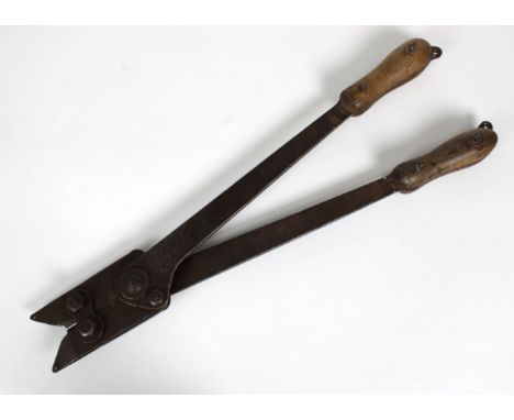 A pair of original WWI First World War British Army trench warfare barbed wire cutters, makers marks for Charles H. Pugh Ltd 