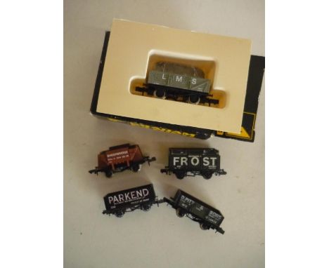 Graham Farish N gauge LMS five plank wagon 2001, boxed, Parkend, D Pit &amp; Sons, Frost, and Sheepbridge wagons (5) 