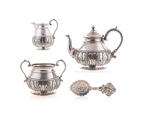 A LATE VICTORIAN THREE-PIECE SILVER TEA SERVICE, WILLIAM GIBSON & JOHN LANGMAN, LONDON, 1896 NOT SUITABLE FOR EXPORTcomprisin