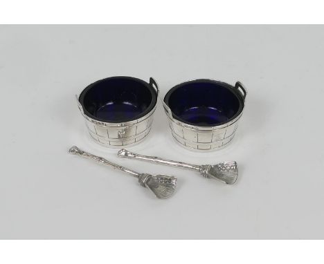 Pair of Victorian silver dairy pail salts, maker R H (possibly Robert Hennell), London 1864, each with blue glass liners, 46m