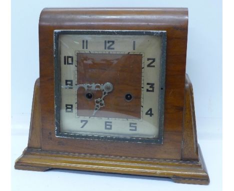 An Art Deco mantel clock, made in England