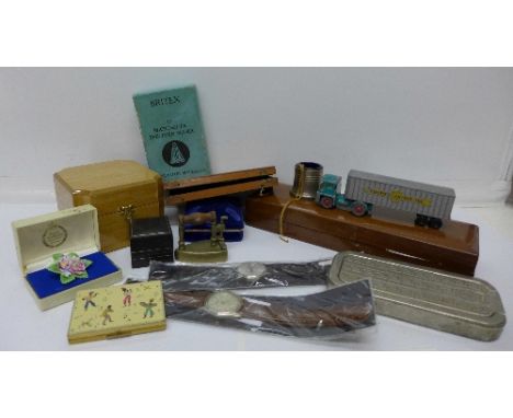 A set of Britex microscope specimen slides, compact, brooch, two wristwatches, etc.