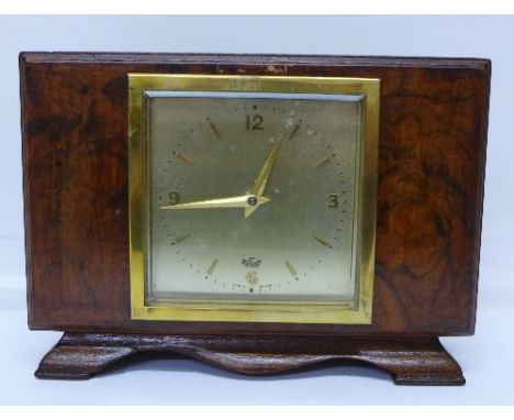 An Elliott mantel clock, width 20cm