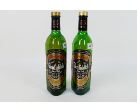 Two vintage bottles of Glenfiddich Special Old Reserve, 70cl, 40% abv. [2]
