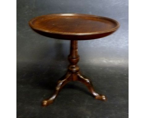 A Miniature Model in the form of a Georgian Dish Top Table, 14.5 cms tall