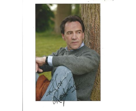 Robert Lindsay signed 10x8 colour photo. Robert Lindsay (born 13 December 1949) is an English stage and TV actor. His first m