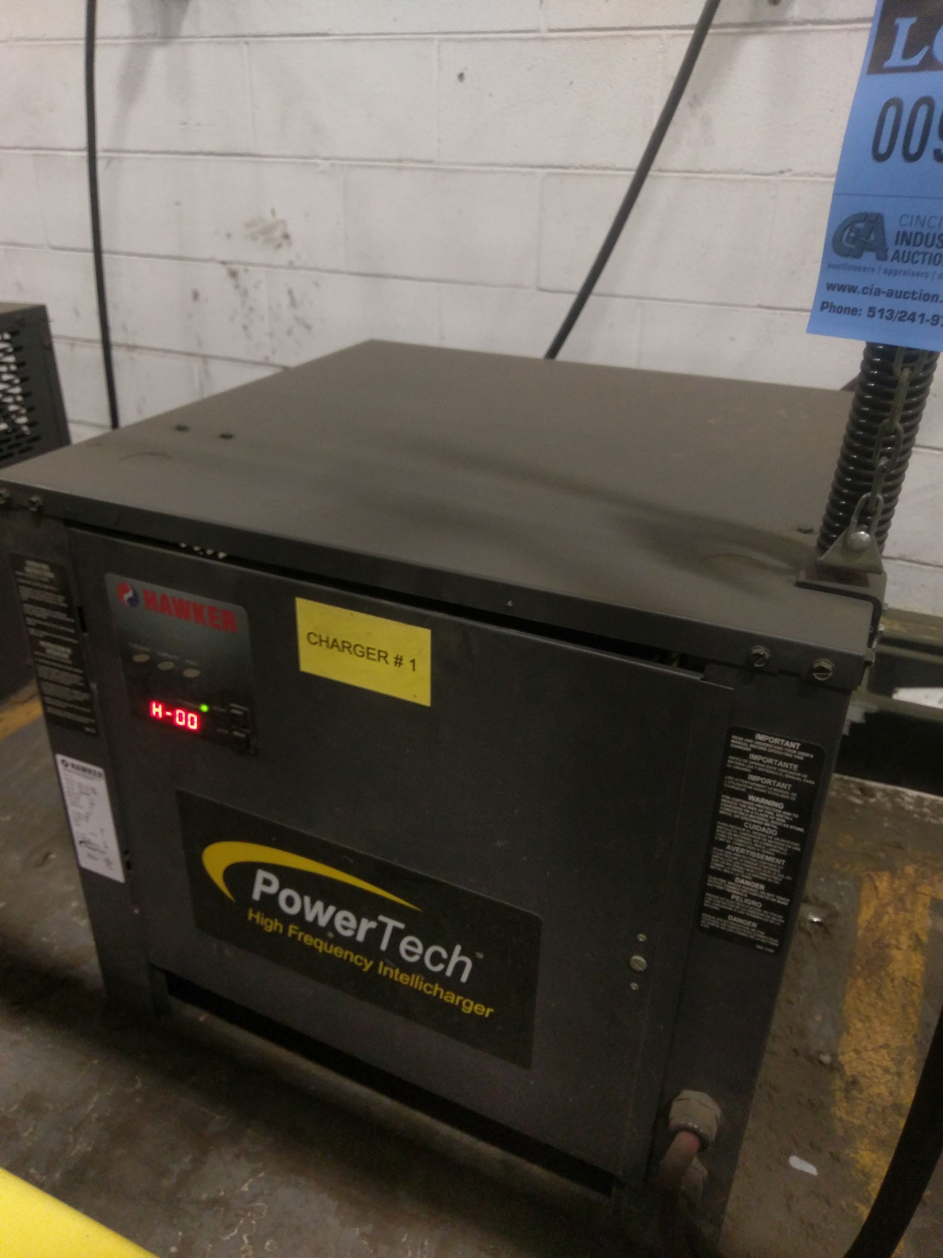 HAWKER "POWERTECH" MODEL PT312200 24VOLT BATTERY CHARGER; S/N GC29926