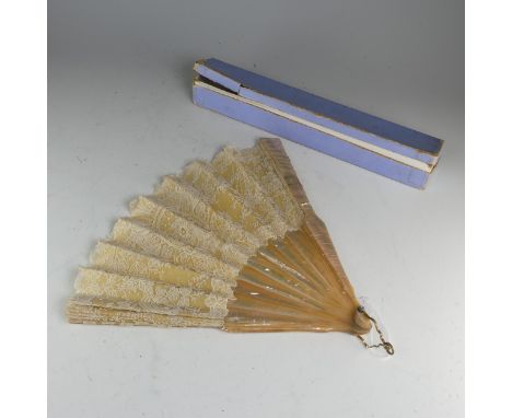 An Irish Carrickmacross lace and Mother-of-Pearl fan, length of sticks 28cm x&nbsp;W 47cm.