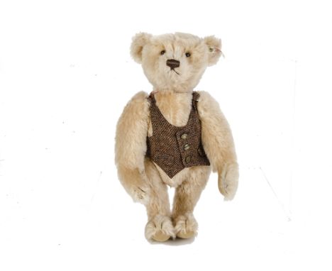 A Steiff British Collector’s blonde 43 Teddy Bear, 844 of 3000, in original box with certificate, 1996