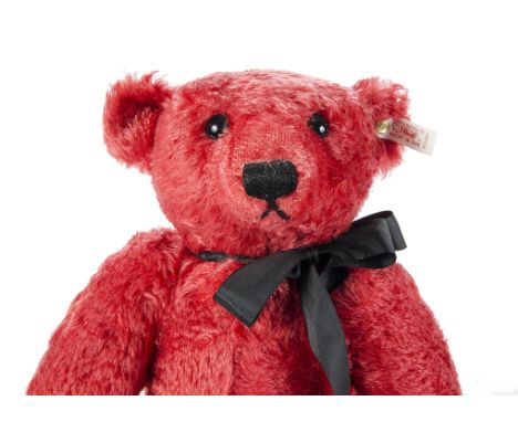 A Steiff Limited Edition for Galeries Lafayette Himbeer ours Teddy Bear 1995 Raspberry, 673 of 1500, in original box with cer