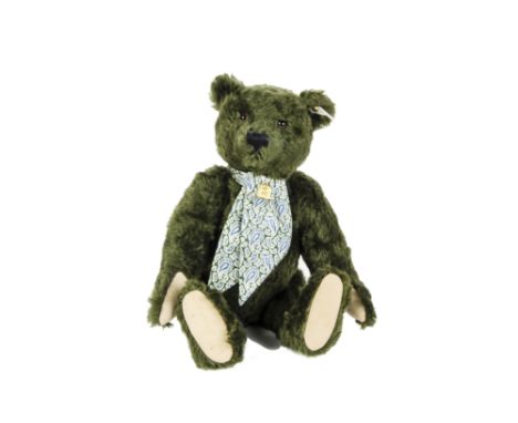 A Steiff for Harrods green musical Centenary Teddy Bear, 681 of 2000, in original box with certificate, 1995