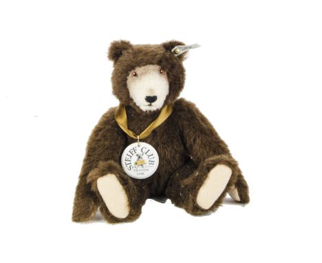 A Steiff Limited Club Edition Dicky Teddy Bear replica 1935, in original box with certificate, 3459 for 1996