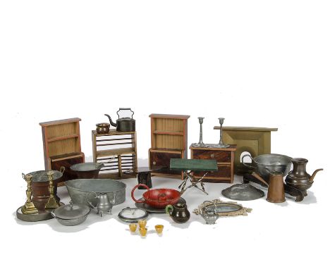 Doll and dolls’ house kitchen items: a copper coffee pot and kettle (missing lids); a red painted chamber stick; a plate rack