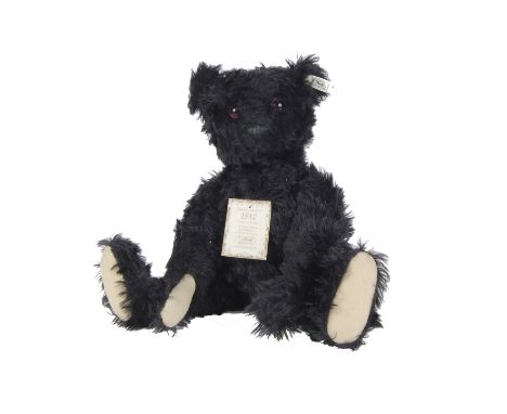 A Steiff Limited Edition British Collector’s 1912 black Teddy Bear, in original box with certificate, 2302 of 3000, 1991 (box