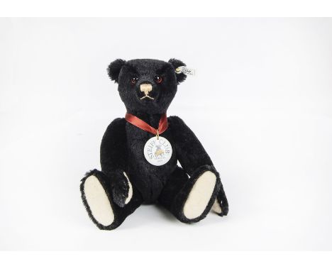 A Steiff Club Limited Edition Teddy Bear 1912 black 35, in original box with certificate, No.4829, 1999/2000