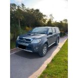 TOYOTA HILUX PICK-UP TRUCK INVINCIBLE – 2012 **(ONLY 99K MILEAGE)**