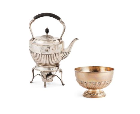  AN EDWARDIAN SPIRIT KETTLE ON STAND WILLIAM HUTTON & SONS, LONDON 1904 of oval outline with demi-fluted body, engraved crest