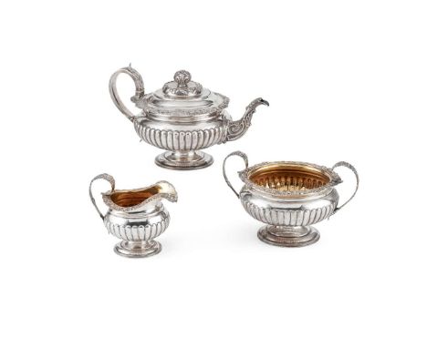  A GEORGE IV THREE-PIECE TEA-SERVICE JAMES MUIRHEAD, GLASGOW 1823 comprising a teapot, twin-handled sugar basin and a milk ju