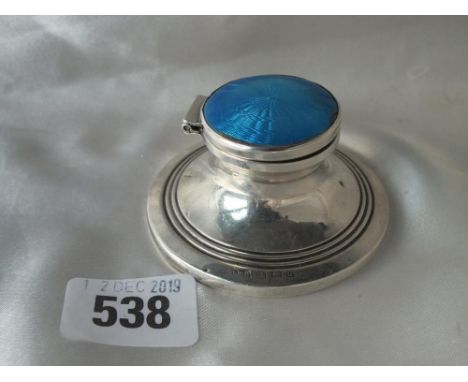 Small enamelled capstan shaped inkwell, 2.5” dia. B’ham 1918