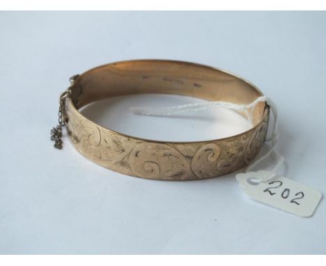 Vintage rolled gold chased bangle     