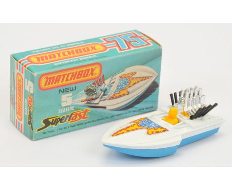 Matchbox Superfast 5b Seafire Power Boat - white deck with blue plastic hull &amp; base, yellow plastic driver, black engine 