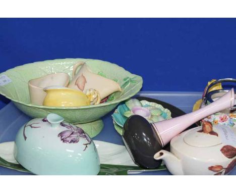 COLLECTION OF CARLTONWARE ITEMS
including green painted leaf pattern bowl, a teapot with brown foliate decoration, plates, va
