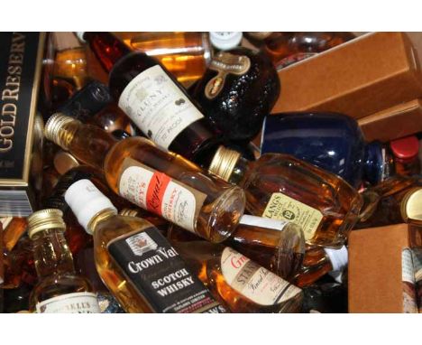 LARGE LOT OF BLENDED SCOTCH WHISKY MINIATURES
Approximately 80 items, including Usher's Green Stripe, Bell's Islander and Gil