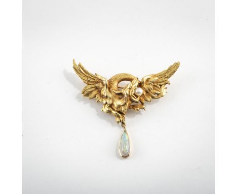 USA, Brosche, um 1900Phönix im Flug, eine Perle verschlingend, einen Opal in der rechten Klaue als Anhänger. Gelbgold 750, Pe