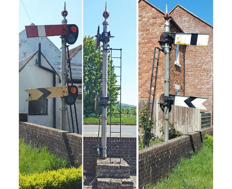 BR(W) Home/Distant Signal BR(W) lower quadrant Home and Distant Signal. Tubular steel complete with finial arms, ladder and b