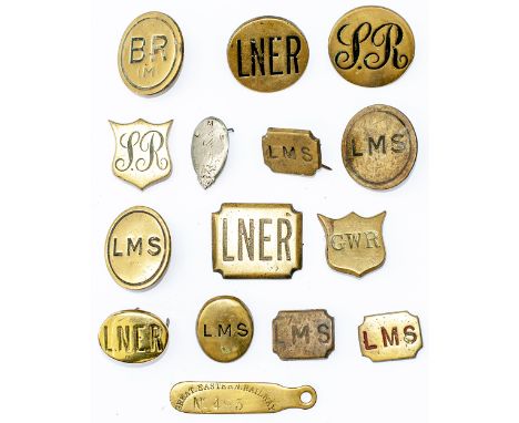 Railway Horse Brasses x14 to include; LNER, GWR, SR, LMS, LMS (Scottish nickel), BR(M) and a GER brass key fob. All in very g